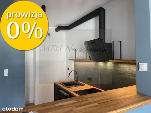 nowe studio ponad dachami Warszawy balkon metro