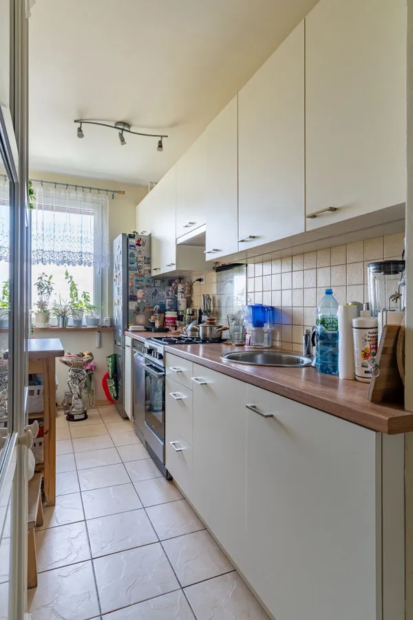 Przestronne mieszkanie na Bielanach – gotowe do wprowadzenia 