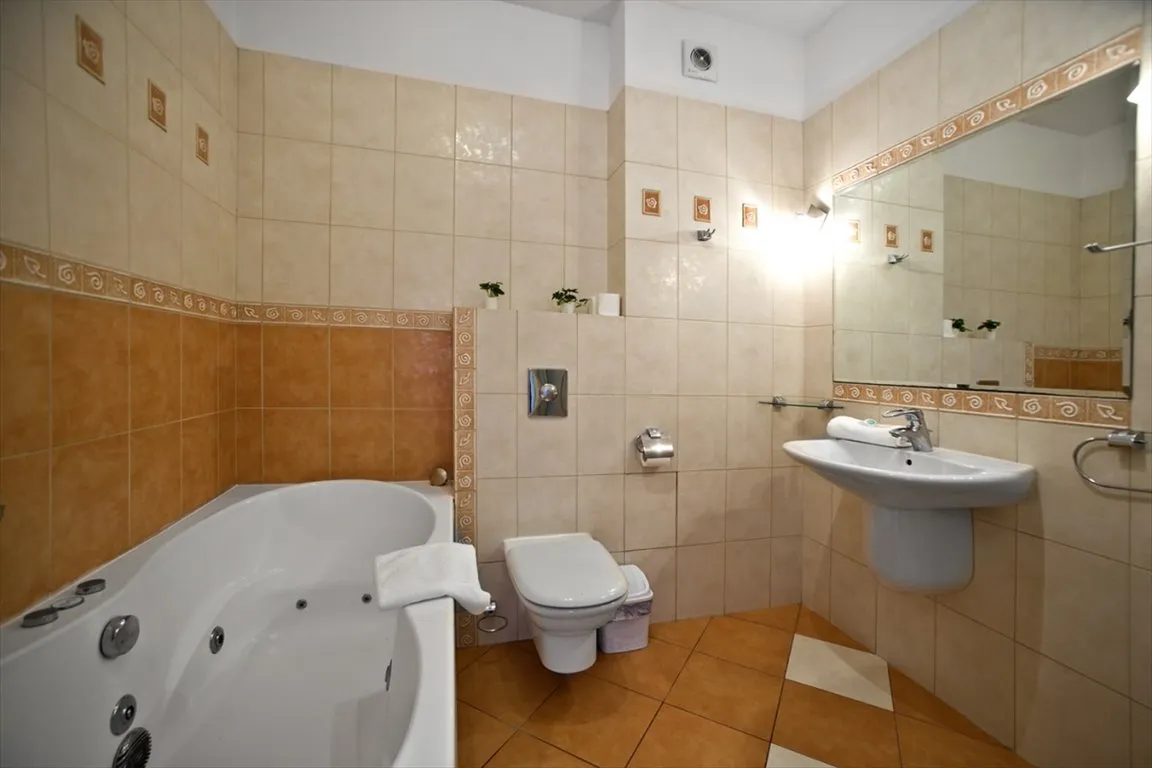 100 metrowy apartament w prestiżowej lokalizacji 