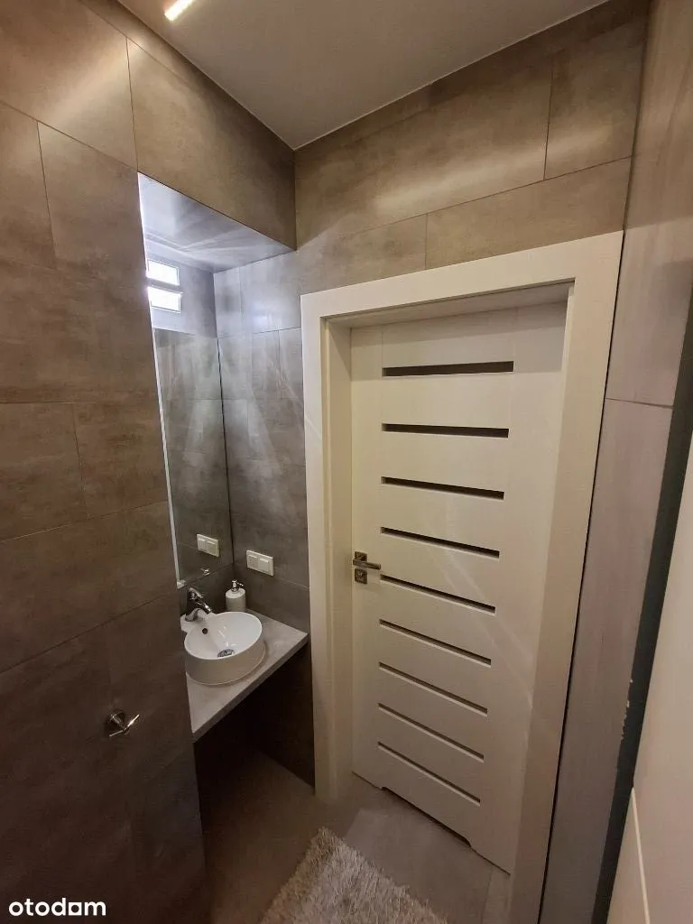 Sprzedam mieszkanie 3 pokoje, 2 balkony klima 74m2