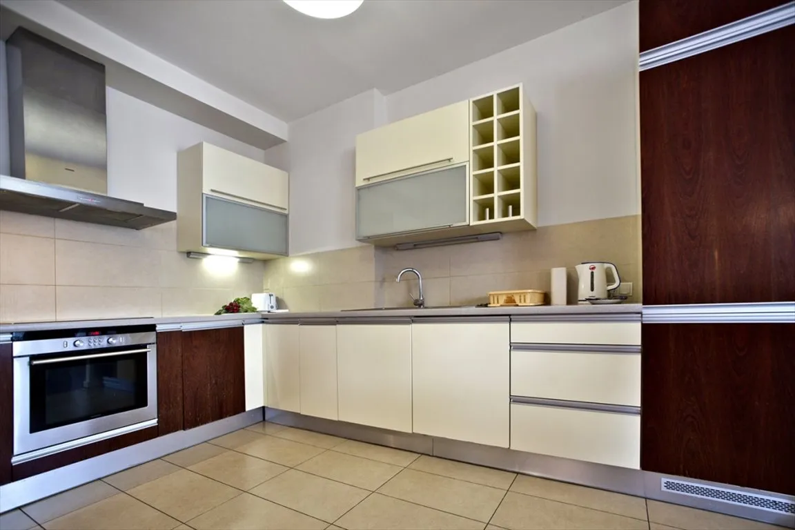 100 metrowy apartament w prestiżowej lokalizacji 