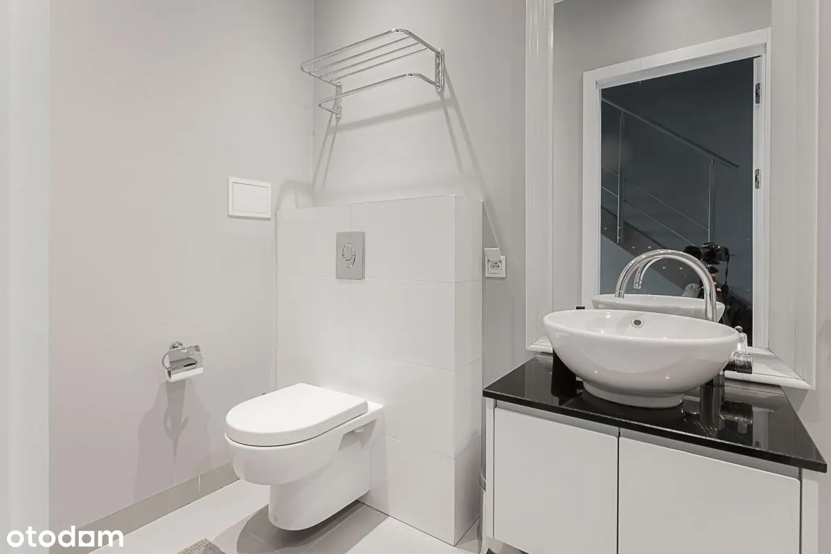 2 Pokojowe Mieszkanie W Qbik W Stylu Loft