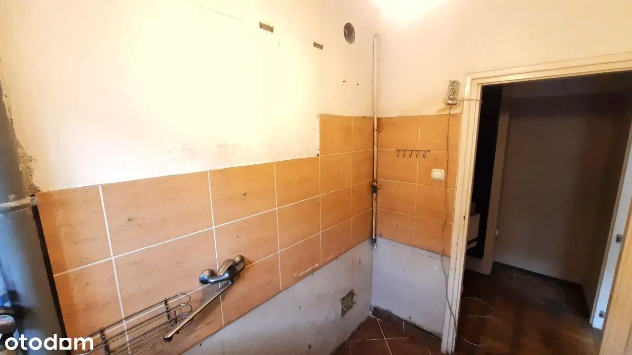 Mieszkanie 2pok. z piwnicą, 300m metro, bezpośr.