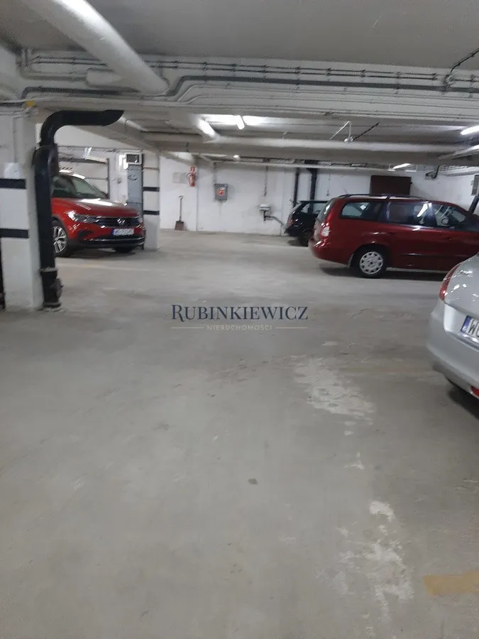 Broniewskiego,74m2/5300,3pok,balkon,garaż 