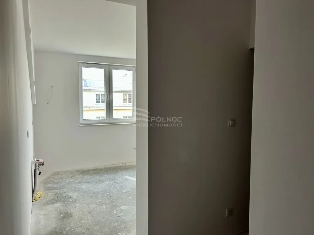 2 pokoje 32m2, Targówek, Oliwska 1, parking NR 22 