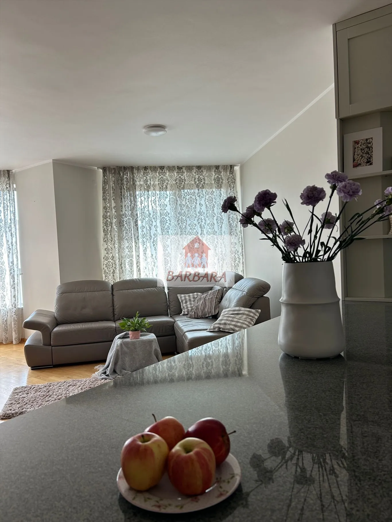 Apartament w sercu Warszawy 