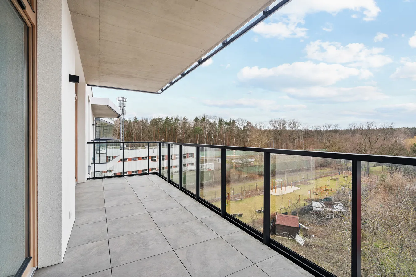 Klimatyzowany Apartament z dużym balkonem 