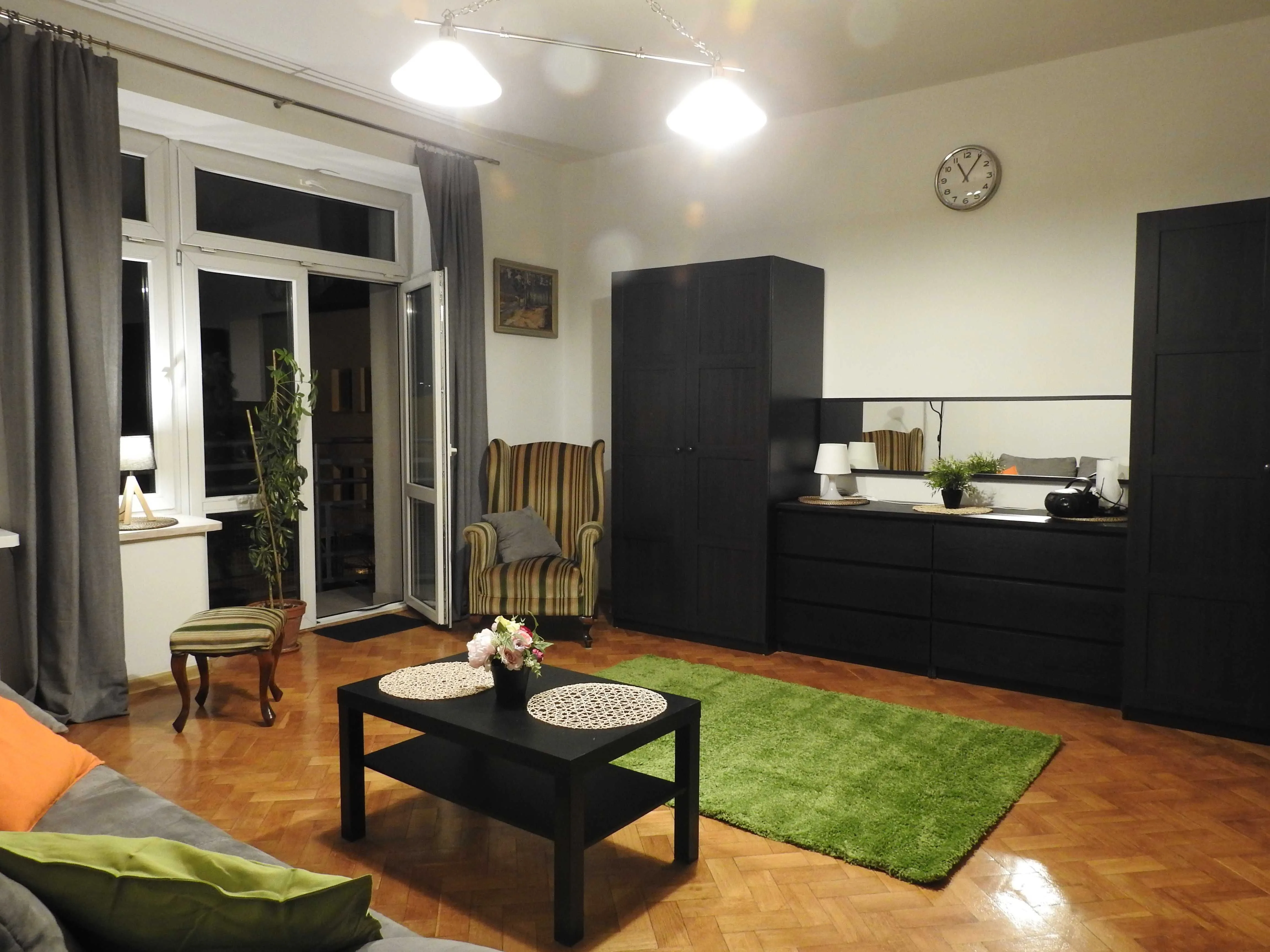 Klimatyczny apartament 44m² z balkonem na Starym Żoliborzu 