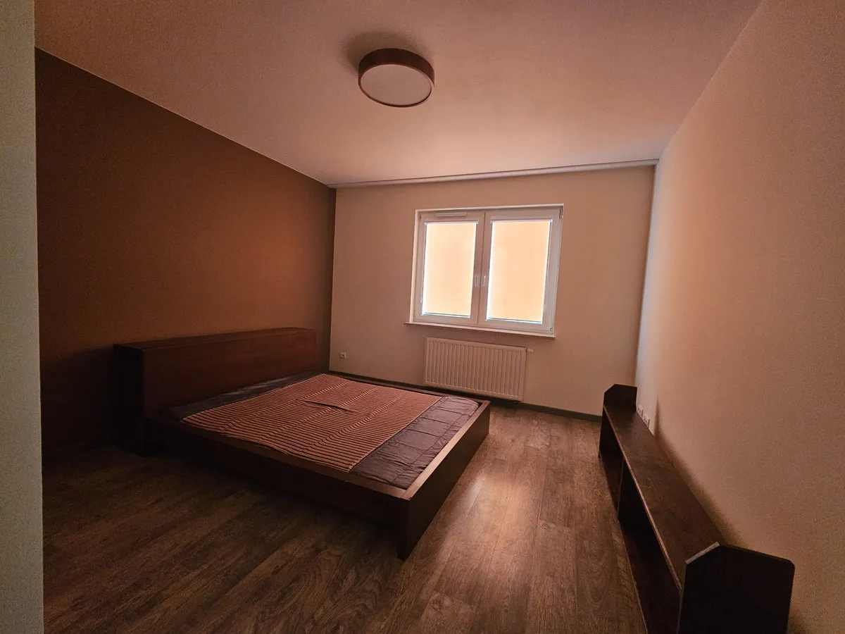 bezpośrednio apartament 2 pokoje garaż metro 