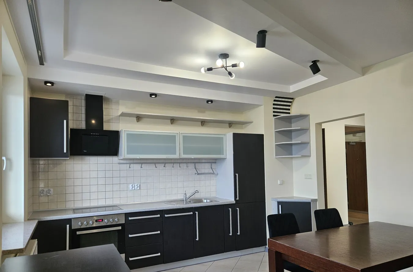 bezpośrednio apartament 2 pokoje garaż metro 