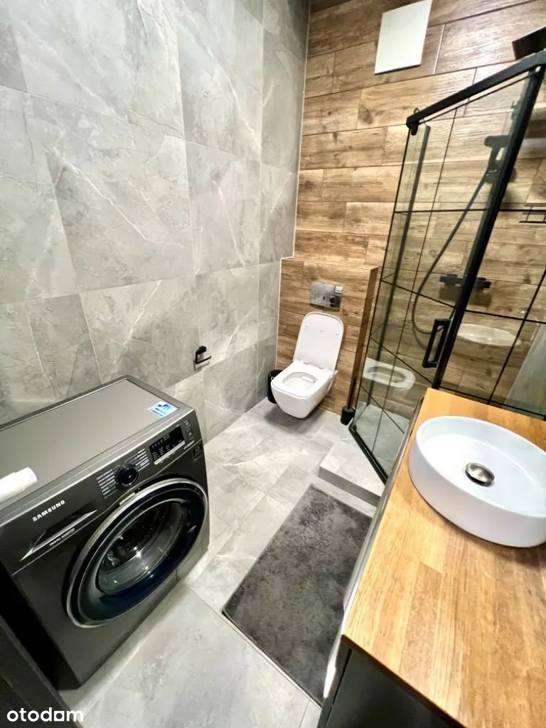 Przestronny apartament z tarasem/ Metro Młociny