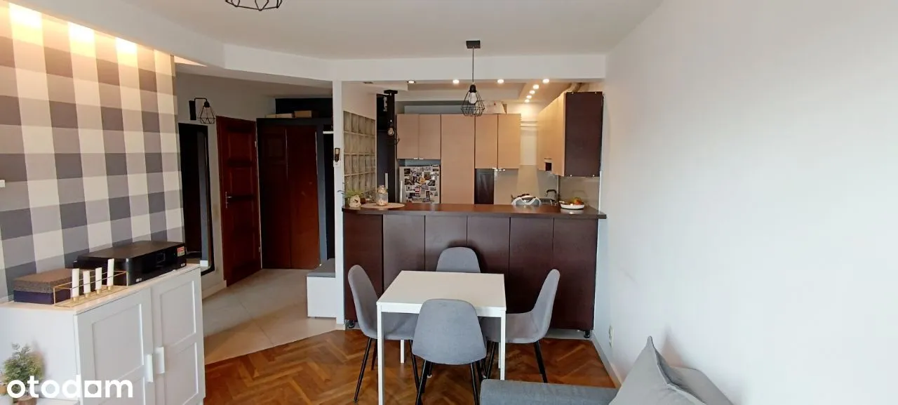 Belwederska, w pełni wyposażone 38m2 balkon, klima