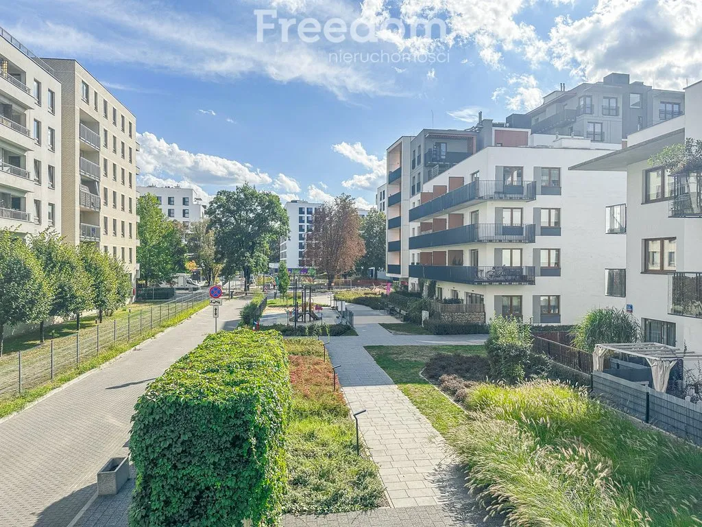 3 osobne pok. blisko metra, balkon, garaż, Wola 