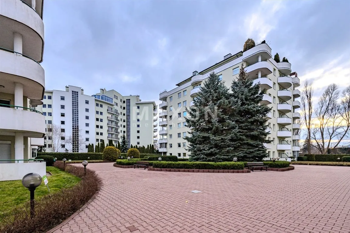 Apartament bez barier, duża przestrzeń, widok 