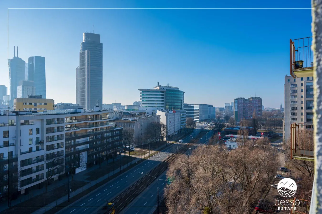 Warszawa na wyciągnięcie ręki! Solidarności 98. [Bez prowizji] 