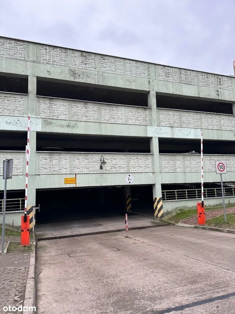 Mieszkanie po generalnym remoncie. Parking!