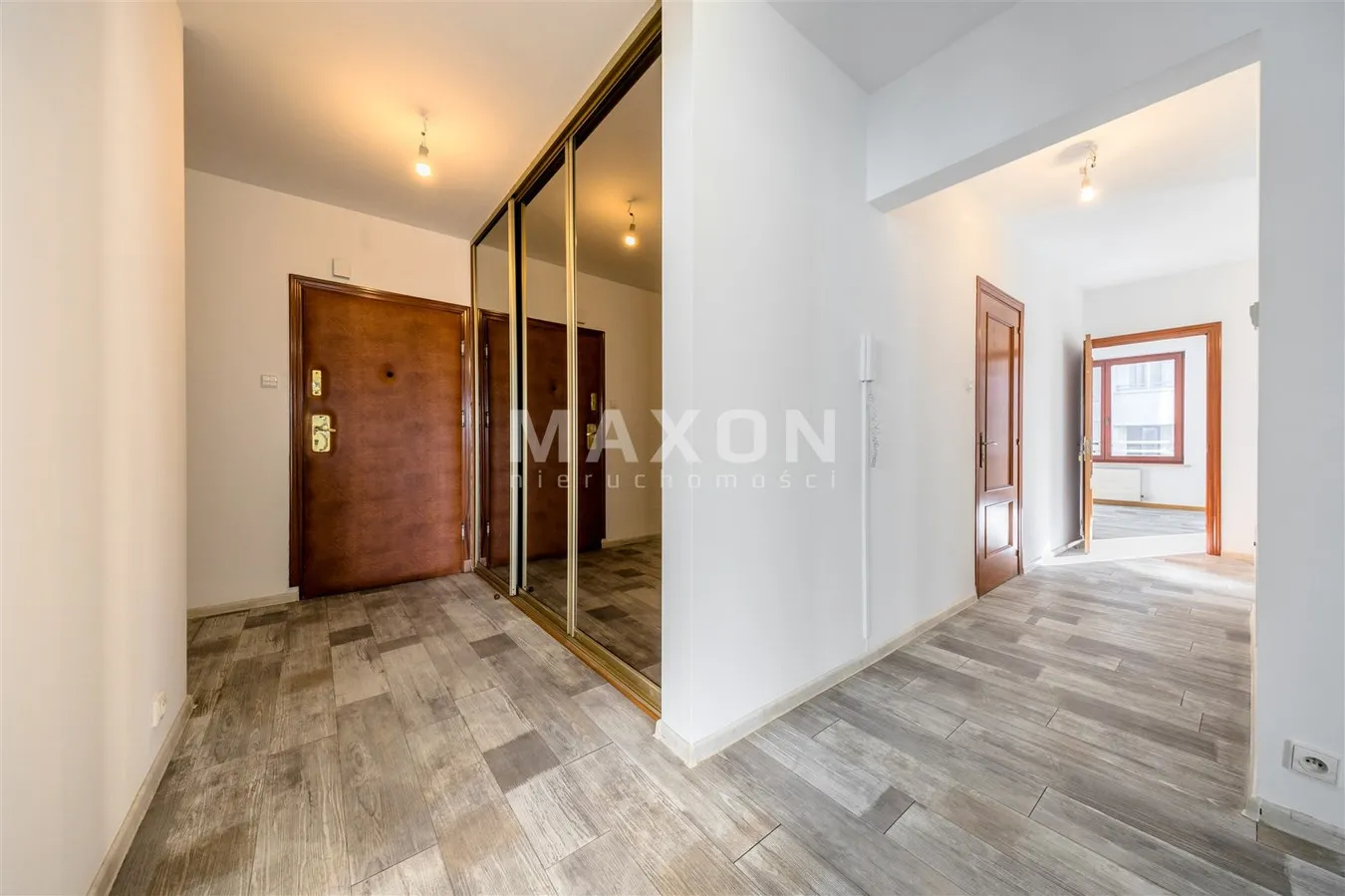 4 POKOJOWY APARTAMENT - NA JANA PAWŁA II 61 