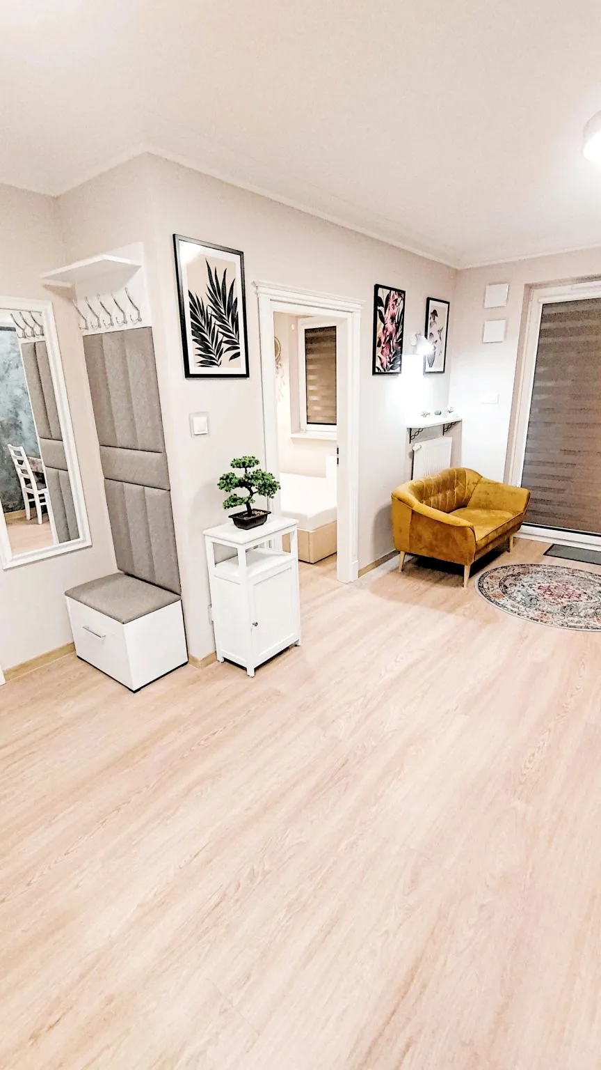 Apartament, ul. Łopuszańska