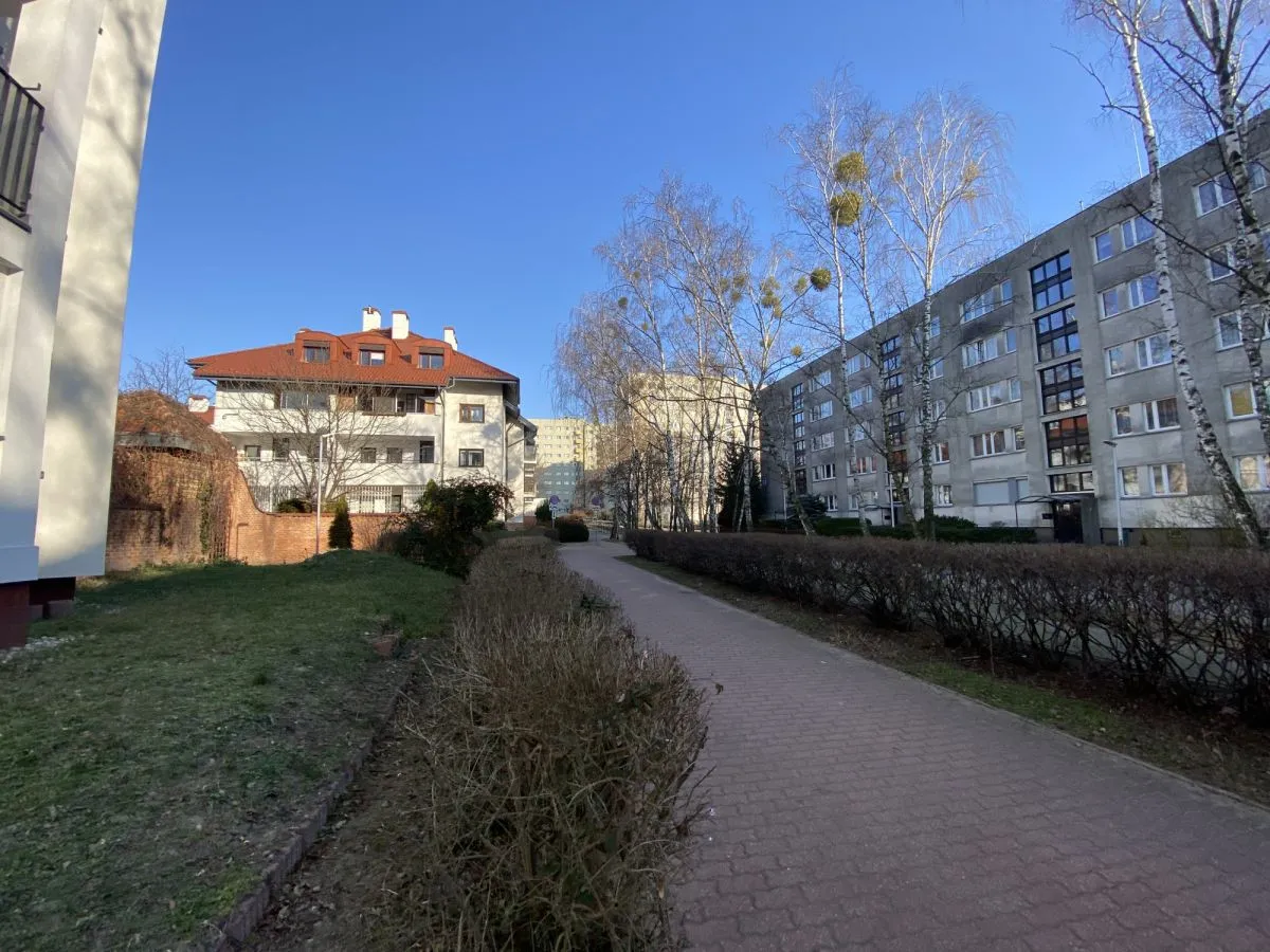 Dwupoziomowy apartament na Sadybie 