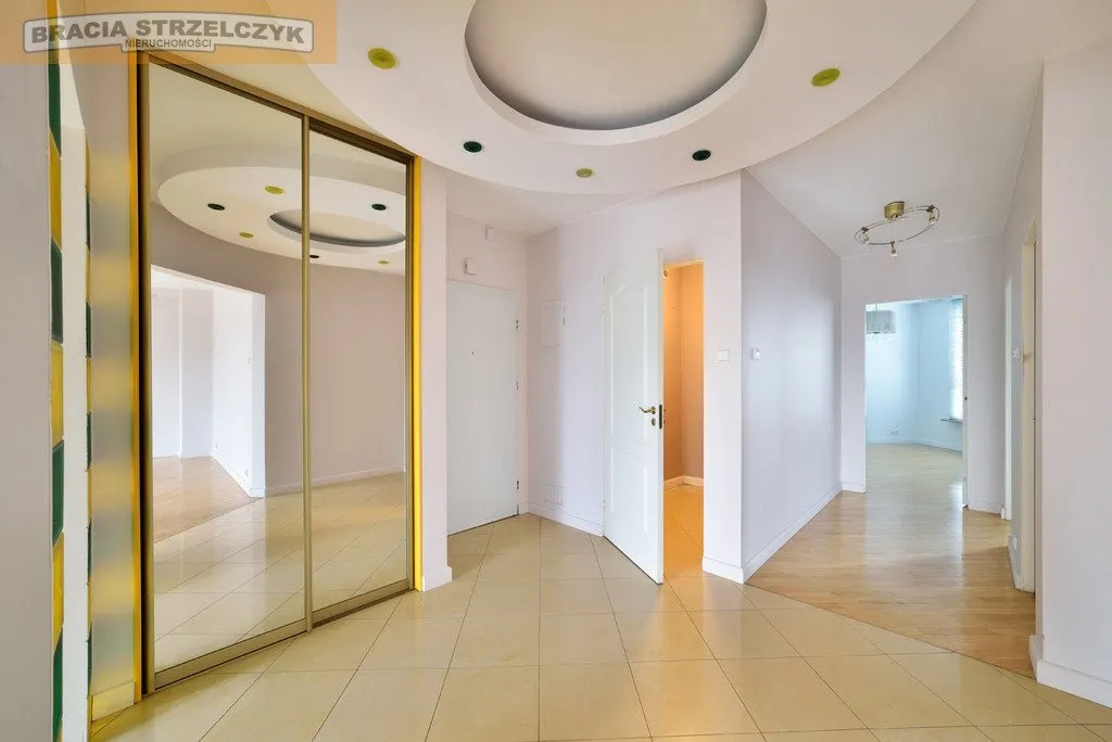 Apartament 3pokoje, z dużym tarasem, w Śródmieściu 