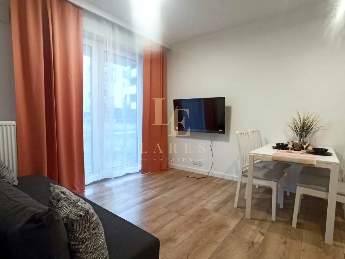 Apartament, ul. Łopuszańska