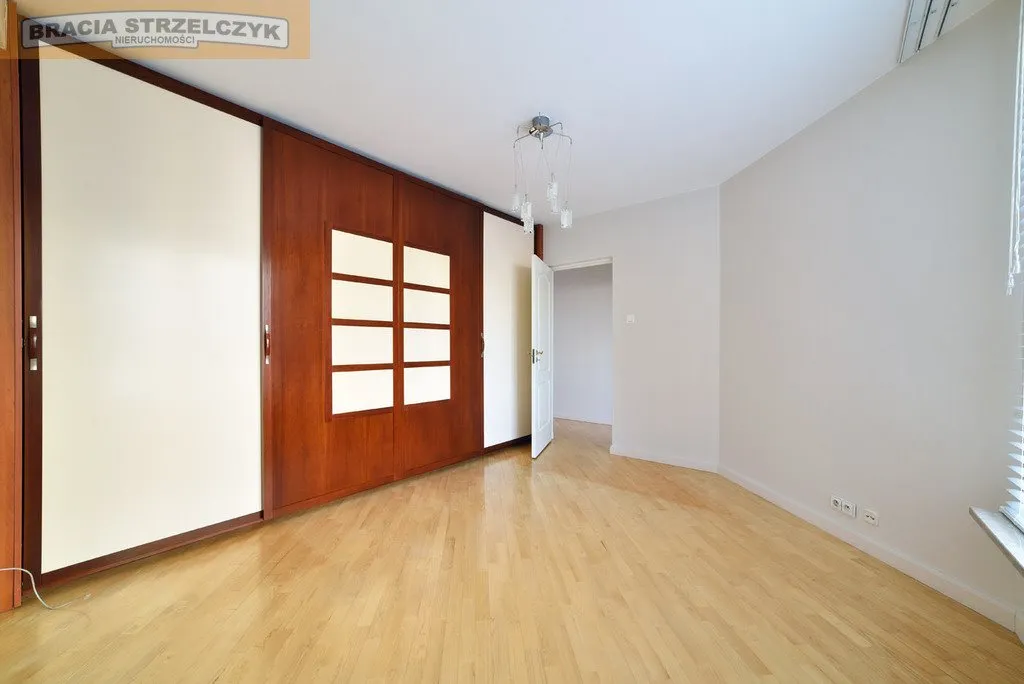 Apartament 3pokoje, z dużym tarasem, w Śródmieściu 