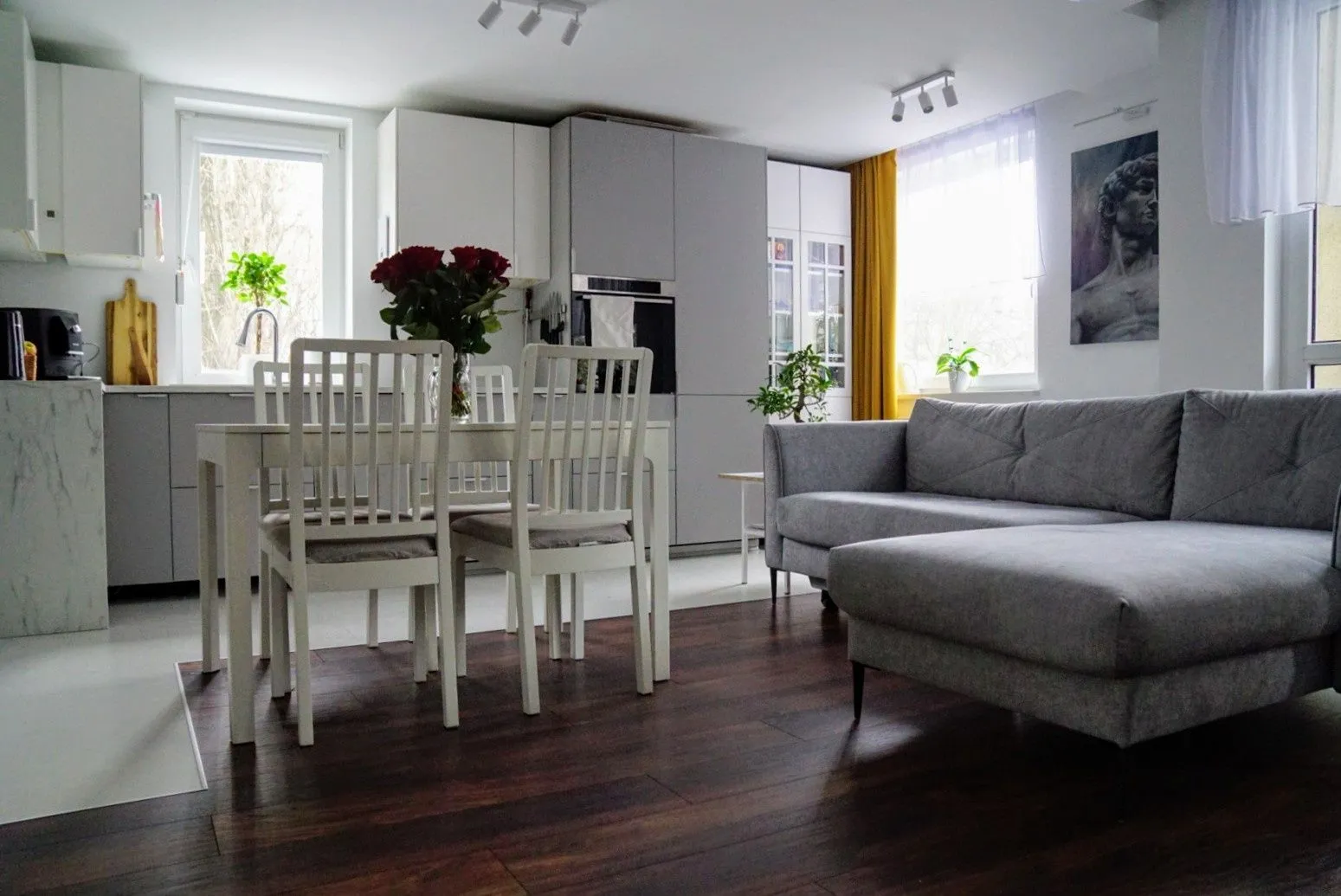 Nowoczesny apartament Smart Home metro