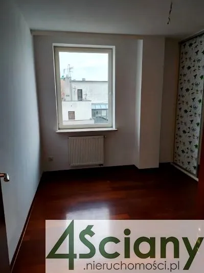 Apartament, Skwer kard. Stefana Wyszyńskiego