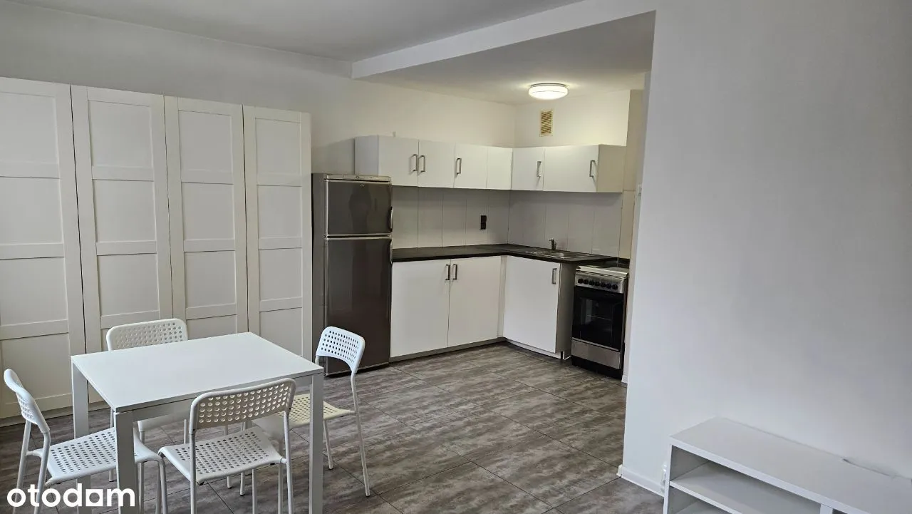 Kawalerka blisko metra w centrum Pragi! 25 m²