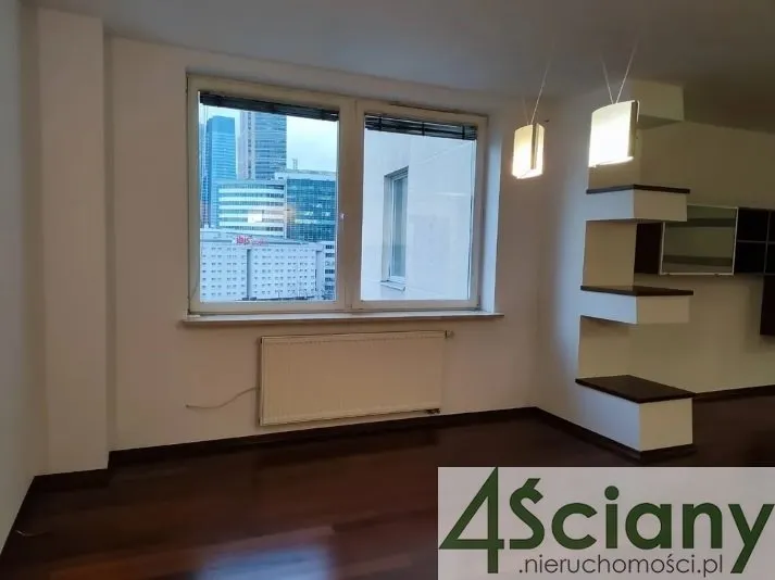 Apartament, Skwer kard. Stefana Wyszyńskiego