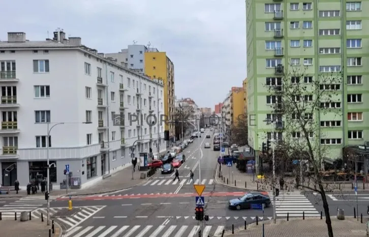 Kawalerka z balkonem na Powiślu 