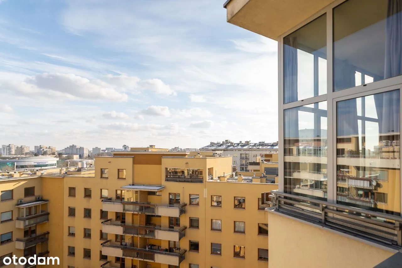 Wyjątkowy apartament z ogrodem zimowym ul. Gandhi