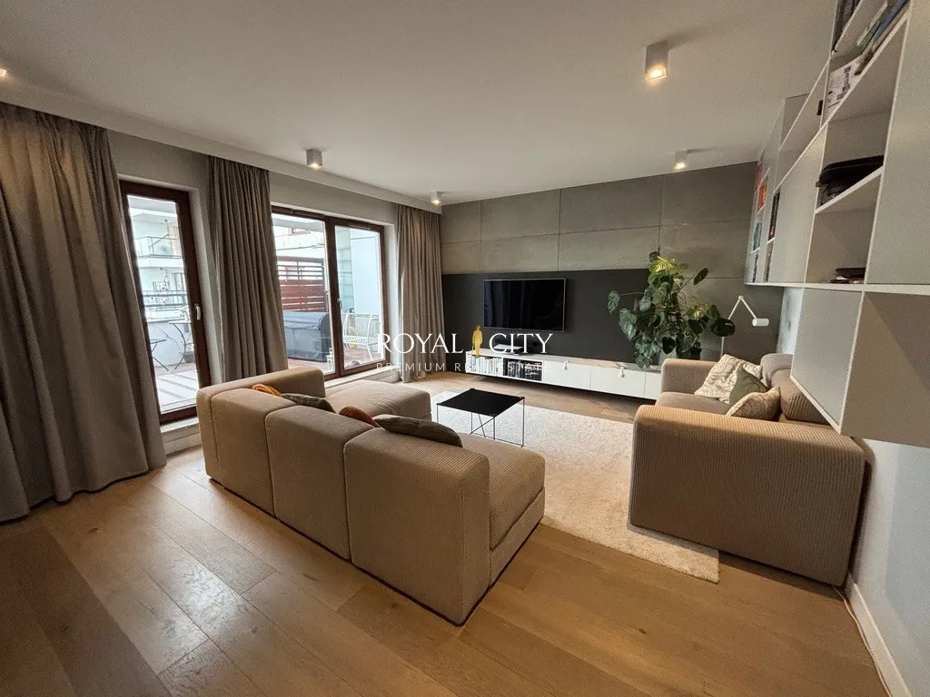 Nowoczesny Apartament z Tarasem 