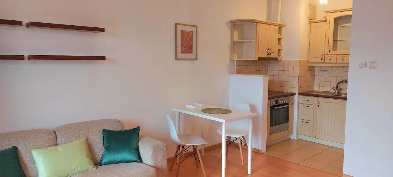 2-pokojowe mieszkanie 42m, Stary Mokotów, Madalińskiego, apartamentowiec 