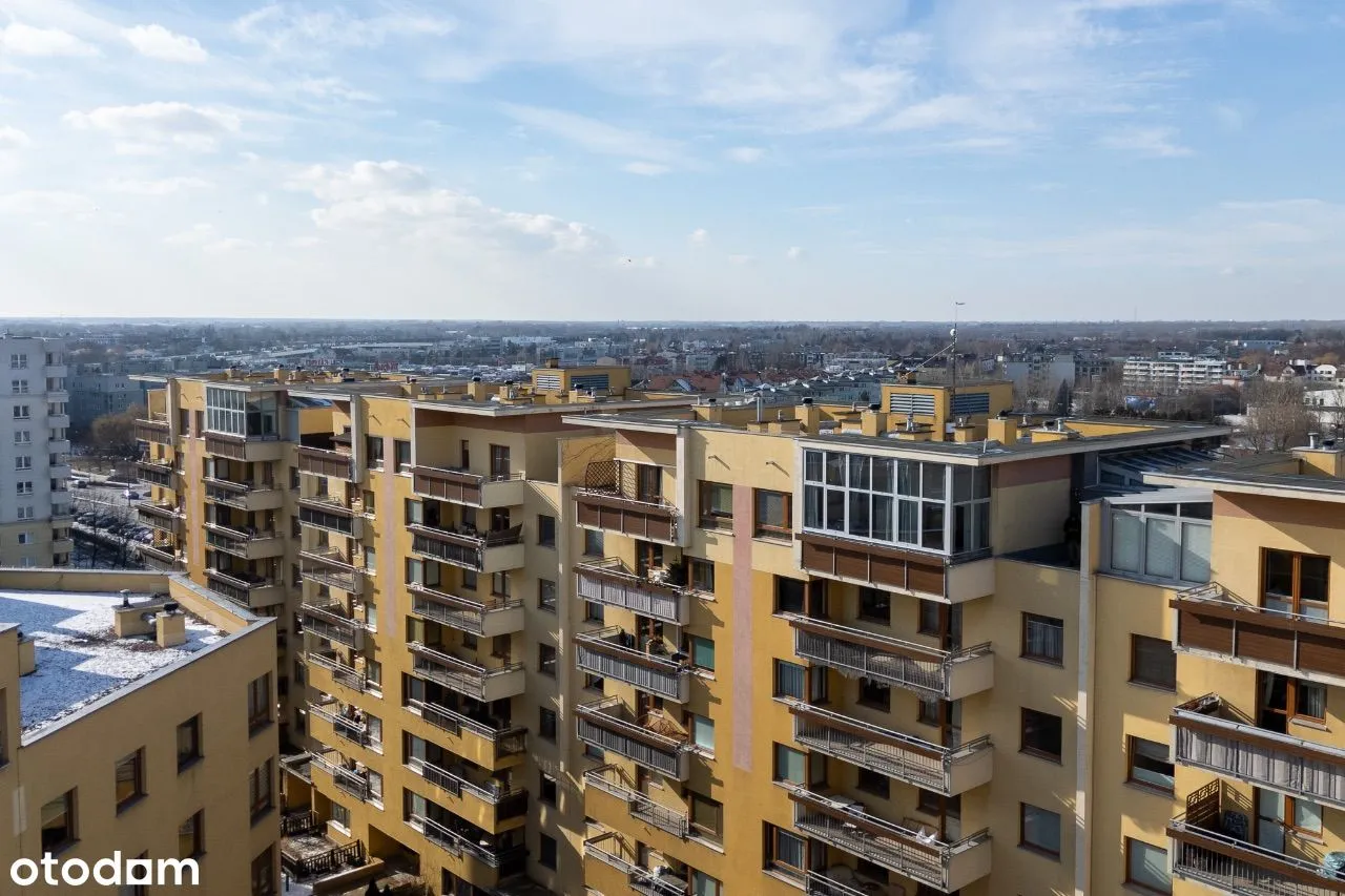 Wyjątkowy apartament z ogrodem zimowym ul. Gandhi