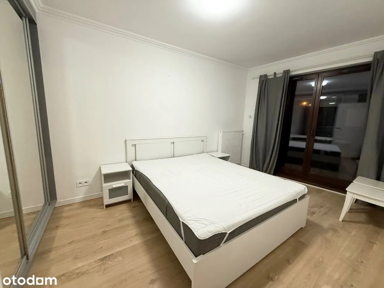 Przestronny apartament z garażem przy METRZE