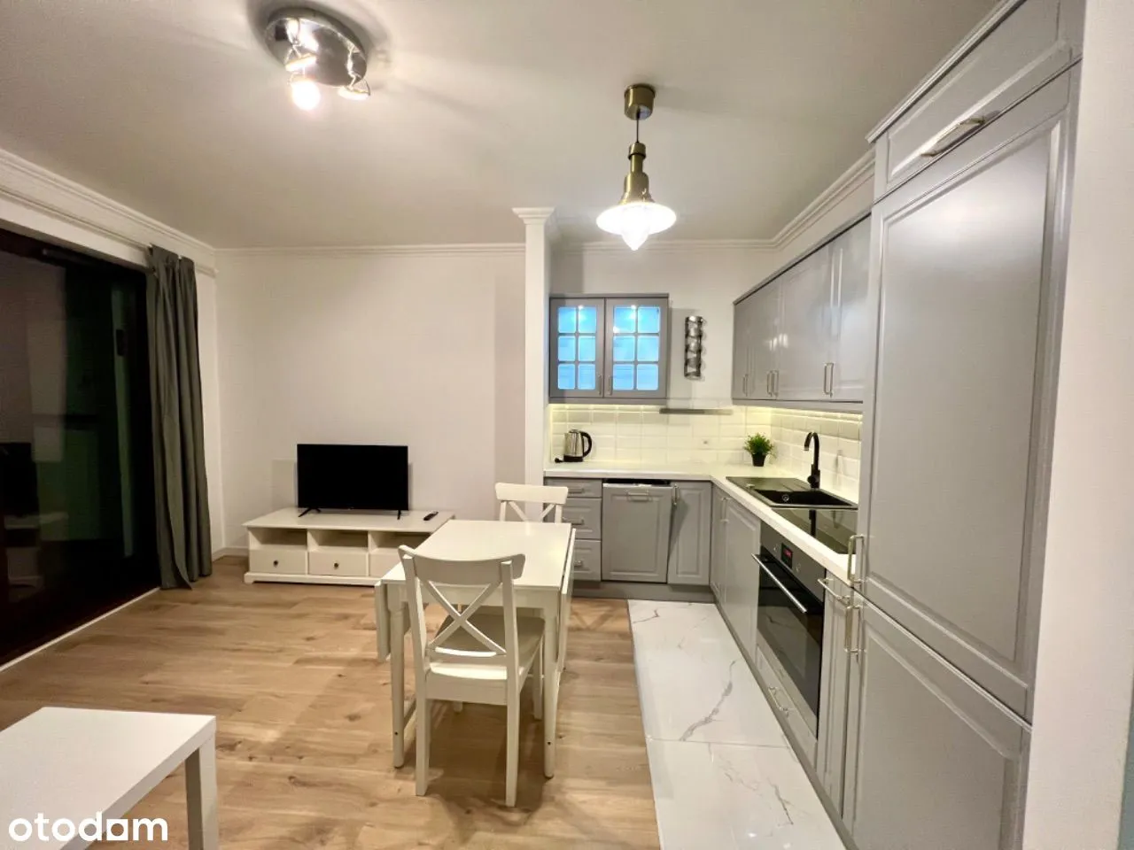 2 pokojowy apartament + duży taras/ metro Marymont