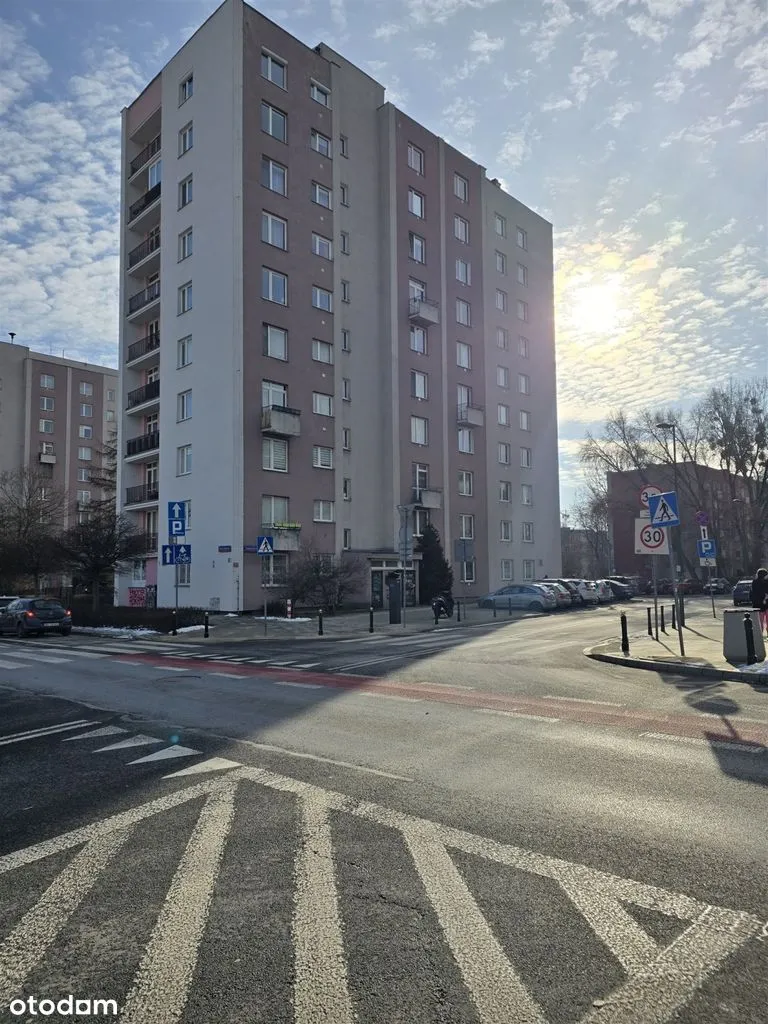 Żoliborz , metro, blisko Arkadia 