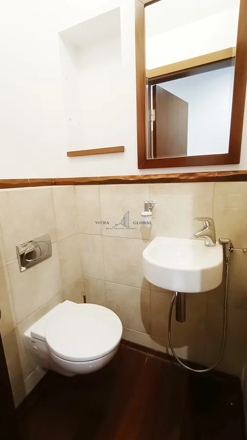 Przestronny apartament w bardzo dobrej lokalizacji 