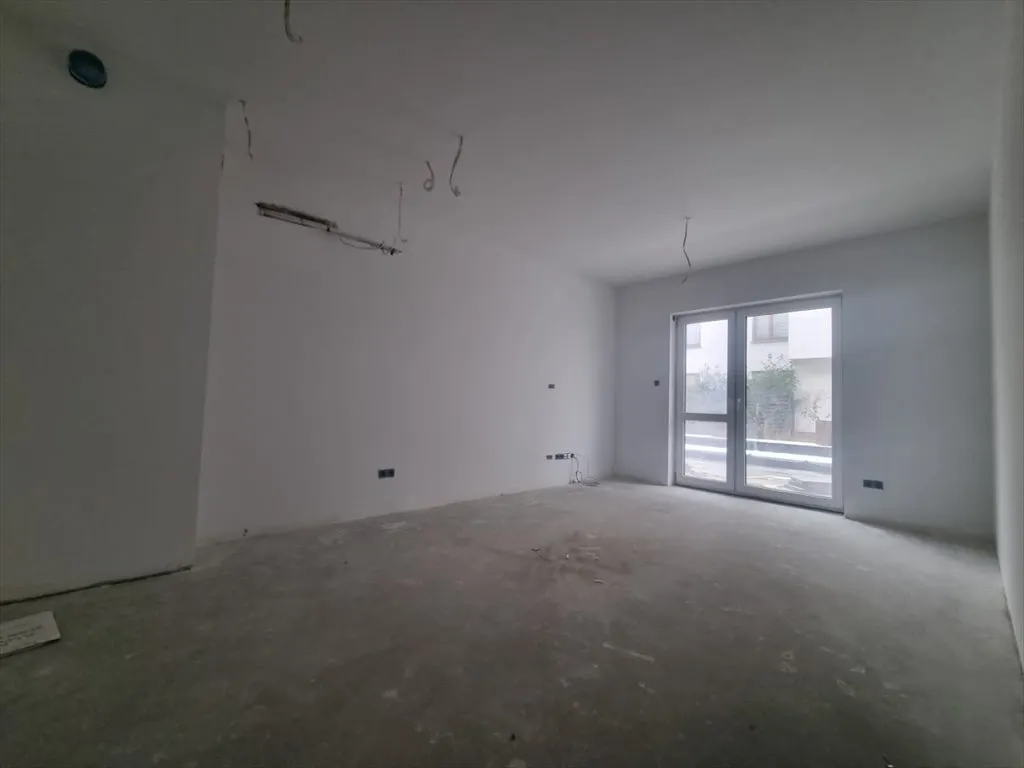 KOMFORTOWE MIESZKANIE W APARTAMENTOWCU- BIELANY 