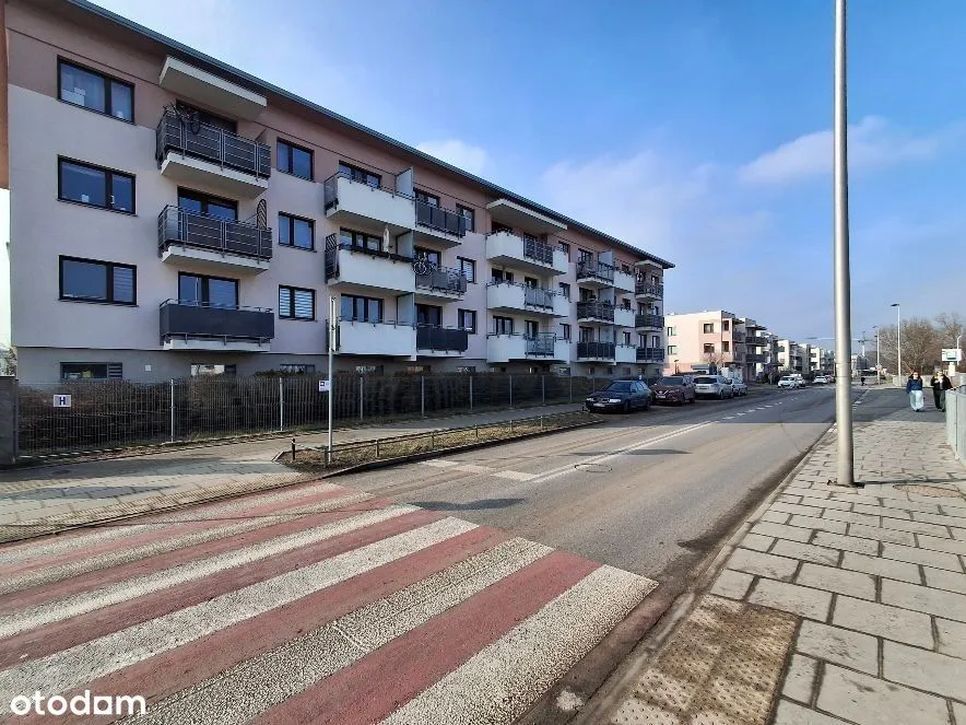 Funkcjonalne, 3 pok. 56,45 m2, 2 miejsca garaż