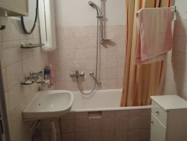 Bielany Dąbrowskiej 55m2 3 pokoje BALKON PIWNICA 