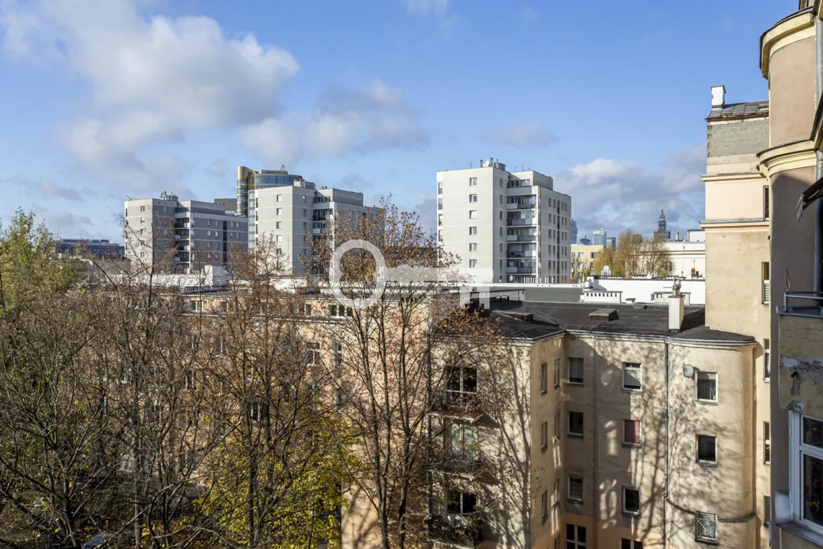 90 m2 w kamienicy z windą i miejscem parkingowym 