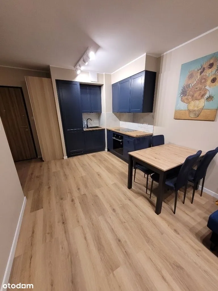 Wynajmę nowe 2 pokojowe apartament, garaż