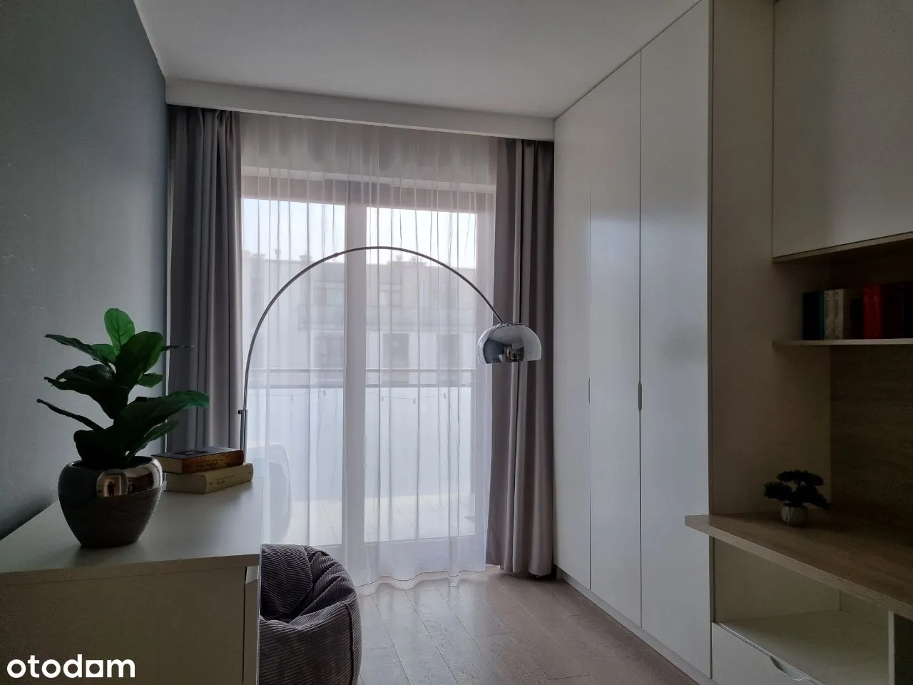 Elegancki Apartament na Zielonym Żoliborzu