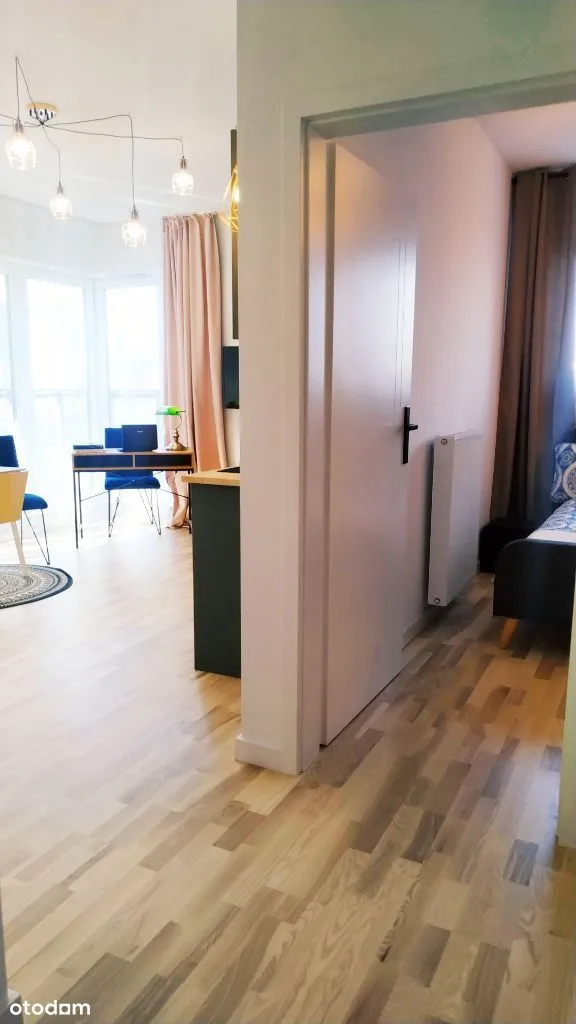 2 pokoje dla singla 40 m2, Rondo Daszynskiego