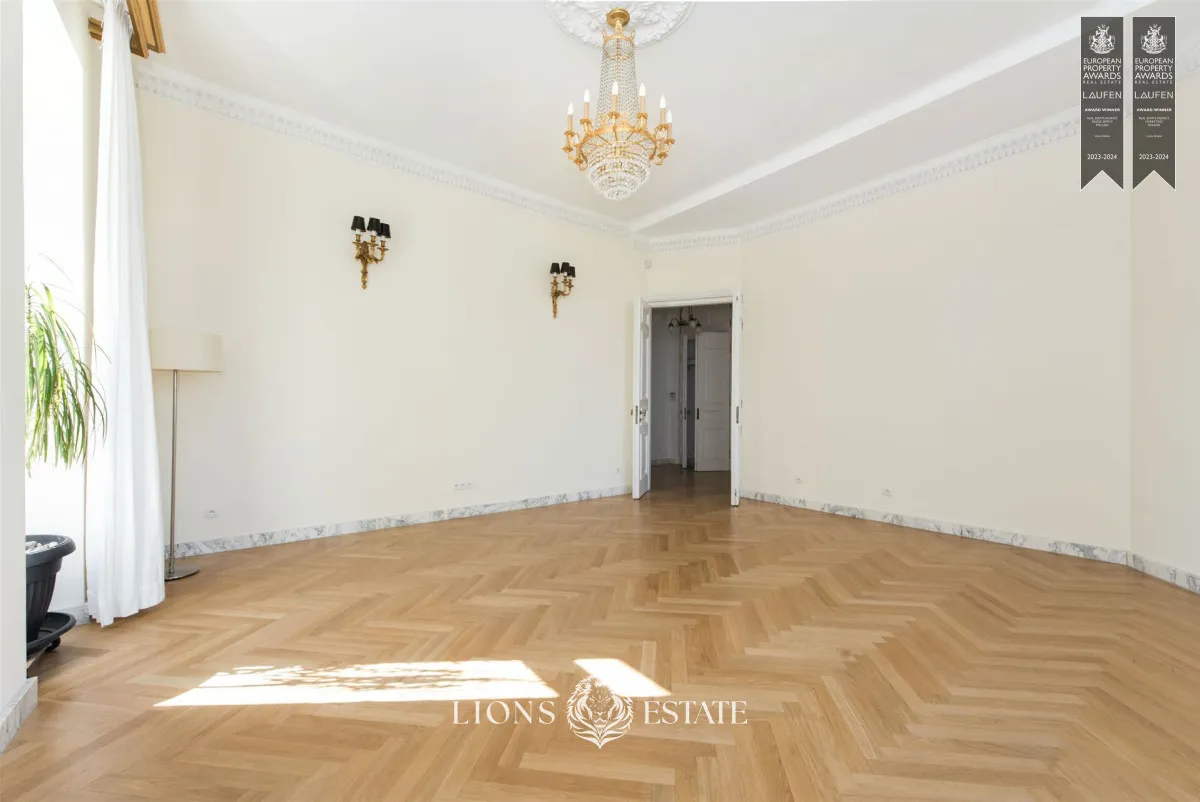 Wyjątkowy Apartament przy Alei Róż 