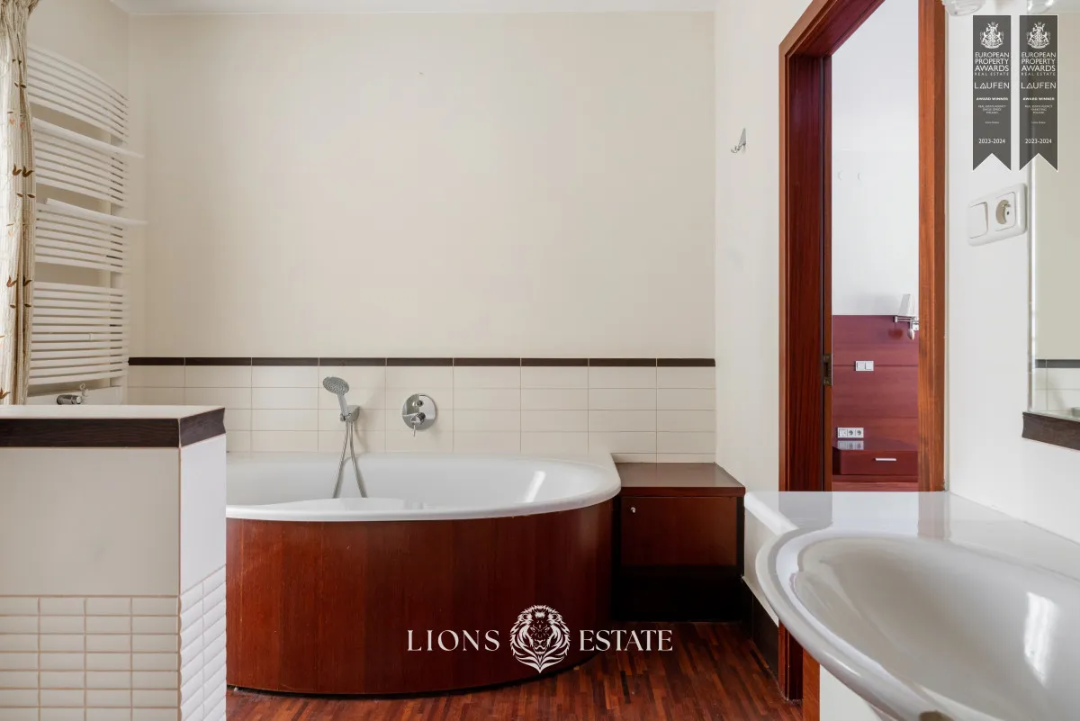 Piękny, stylowy 4 pokojowy apartament na Powiślu 