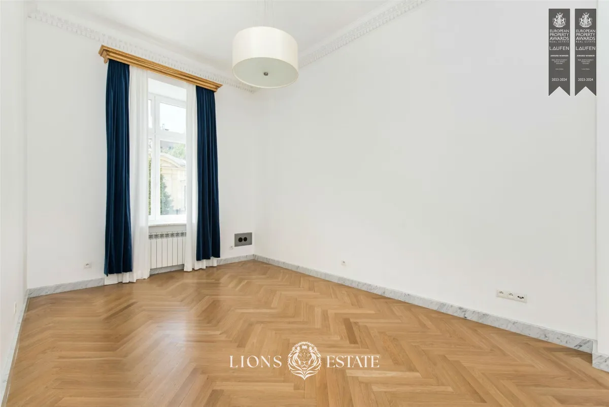 Wyjątkowy Apartament przy Alei Róż 