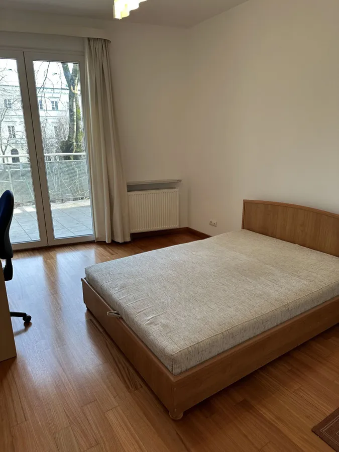 Piękny apartament z dwoma tarasami w Śródmieściu Warszawy 